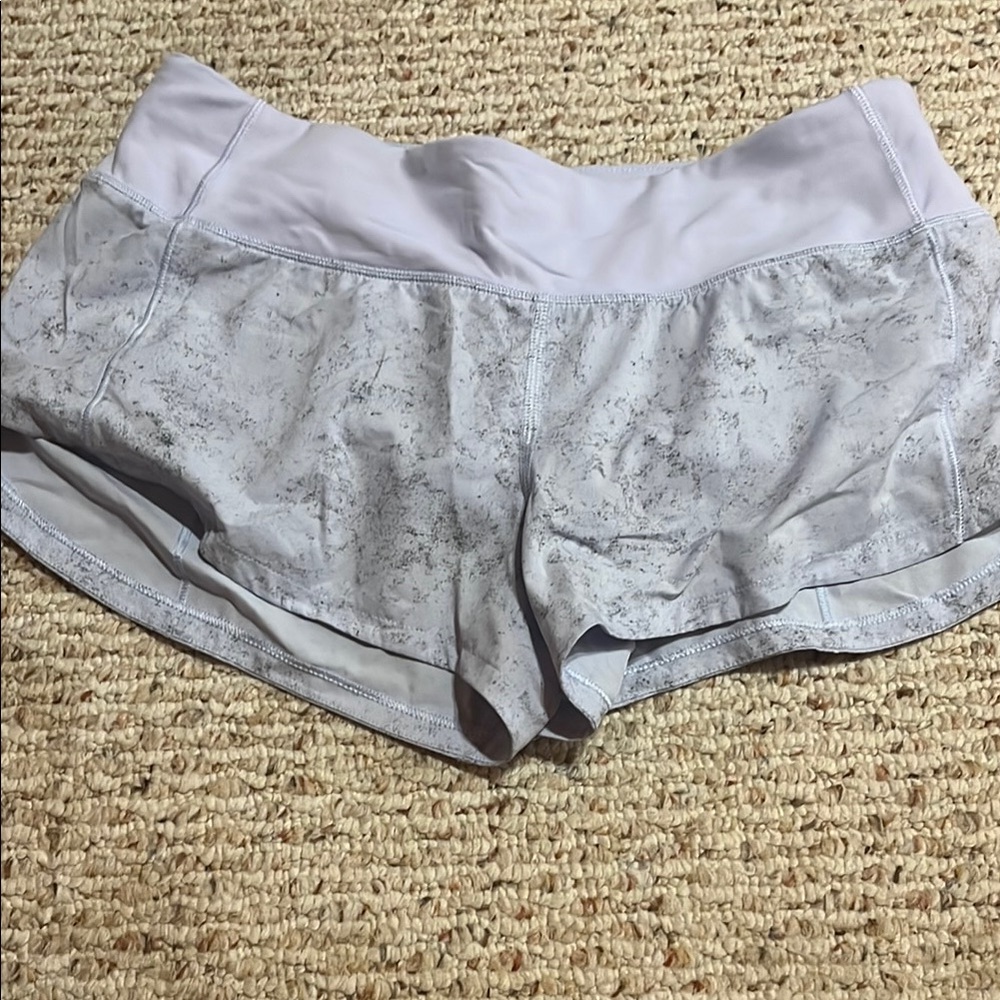Lululemon blue gray speed up 2.5 inch shorts